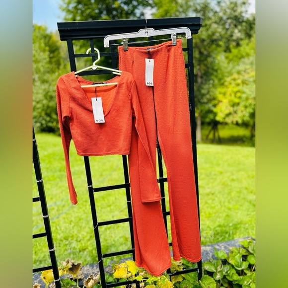 Boohoo Petite Mara Crop & Flared/BellBottom Trouser Co-ord | Size 0 | NWT | Rust - Picture 3 of 12